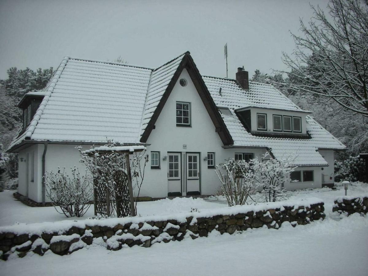 Ferienwohnungen Outzen Nebel Exterior foto